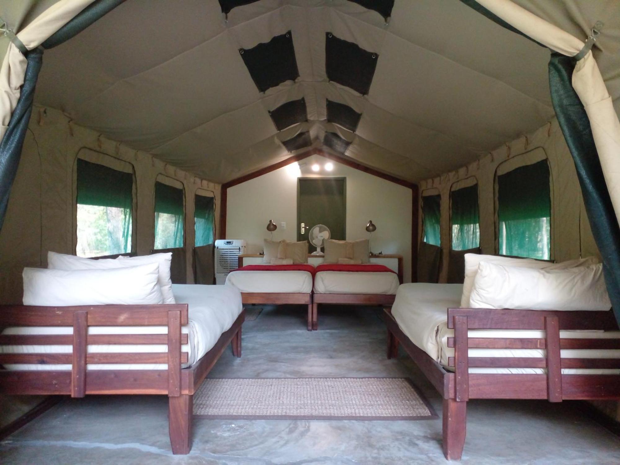 Готель Zambezi Mubala Camp Катіма-Муліло Номер фото
